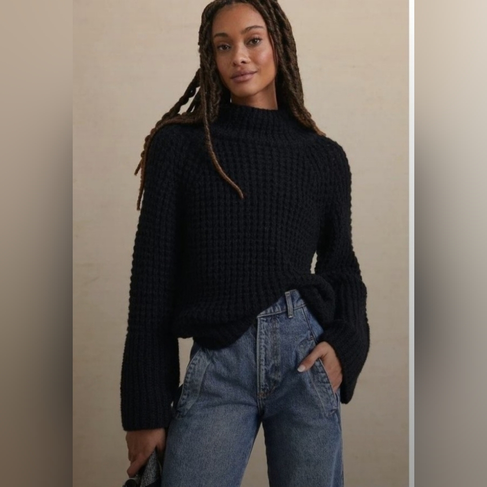 Maeve Dionne Bell Sleeved Sweater Size Small - Picture 8 of 9
